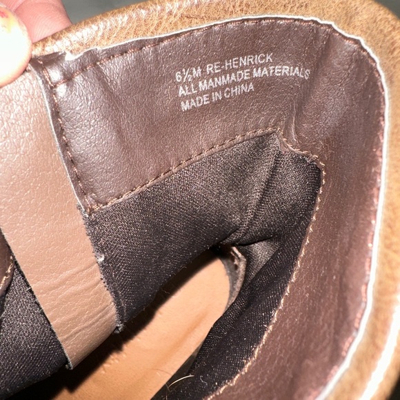 Relativity Brown Faux Leather Heeled Re-Henrick Boots‎ Sz 6.5M Inside Zip Buckle - Picture 5 of 12